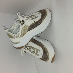 KURT GEIGER LONDON Kensington Low-Top Sneaker - Beige & Gold - 9.5 To A 10Women'